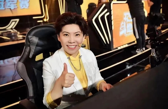 邓亚萍助力“欢乐斗地主”总决赛