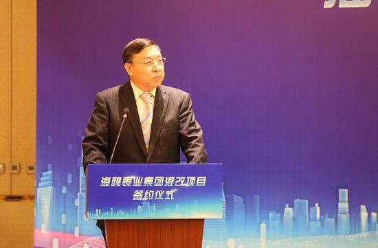 大通直播间·中国建世界首条光伏路,刚开通5天就出事,现在终于找到罪魁祸首