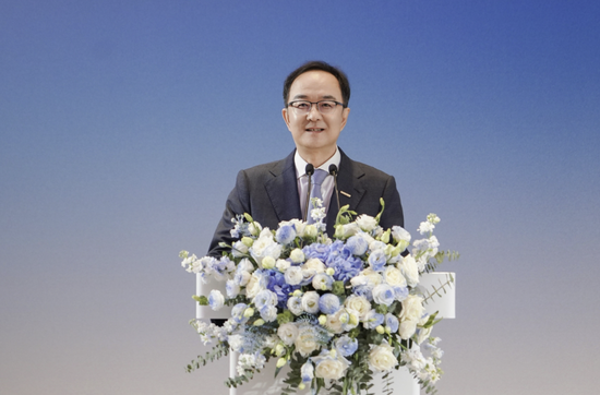 合纵连横时代开始了，吉利48亿入股蔚来能源，持股30%