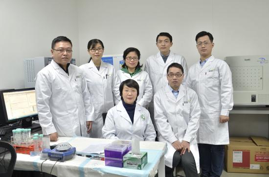mg老虎机注册送18网址|44岁的人60岁的腿!男子吸烟20年得了这种病,极易致残