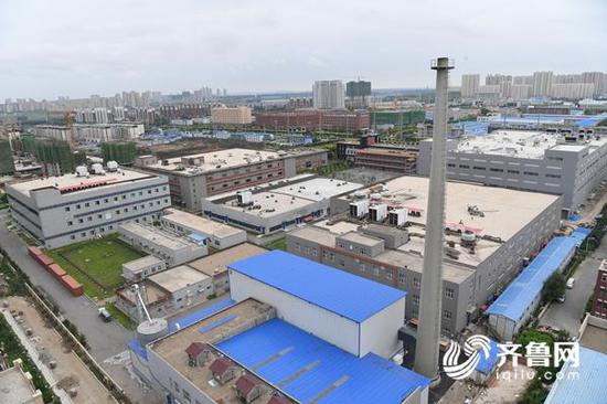 图为7月25日的长生生物厂区，厂区内“静悄悄”。齐鲁网记者 张伟 摄