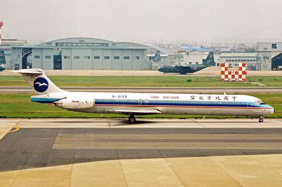 “国产”MD-82，中国北方航空