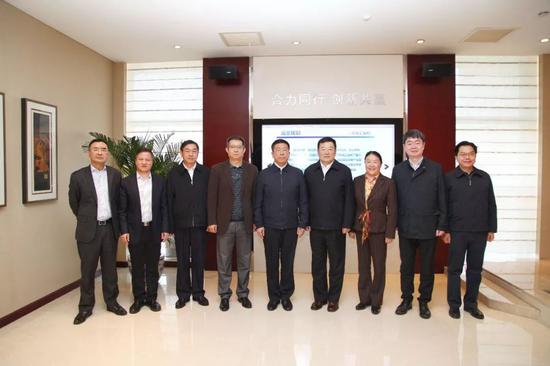 国机董事长_国岳集团董事长图片(2)