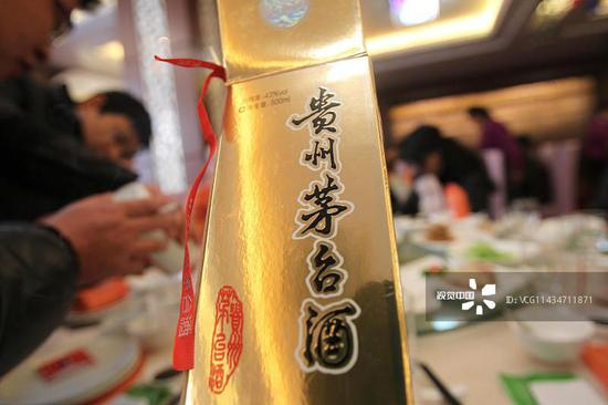 茅台何时成千元股?靠5万吨酒逾越中石油!专家:要凉了