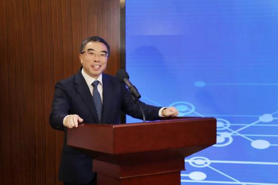 ��Ϊ��˾���³������´�