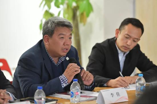 okada指导 - 中国银行业前三季度共处置不良贷款约1.4万亿元