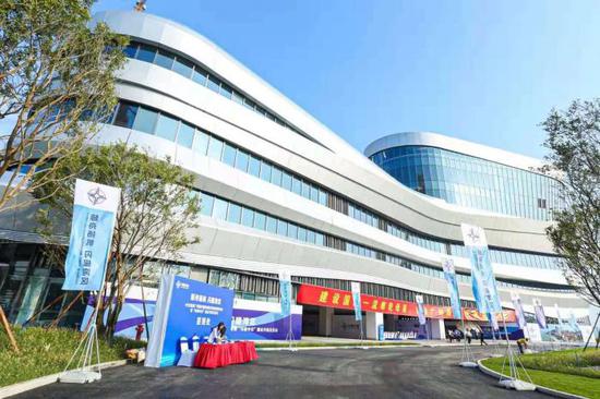 hwkknet彩票大全 英“咆哮”议长继任者:承诺要给议会带来“平静”