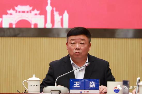 通宝tb娱乐平台多元化,街上看到的时尚40岁的2儿妈妈,SNAP!8月的盛夏中