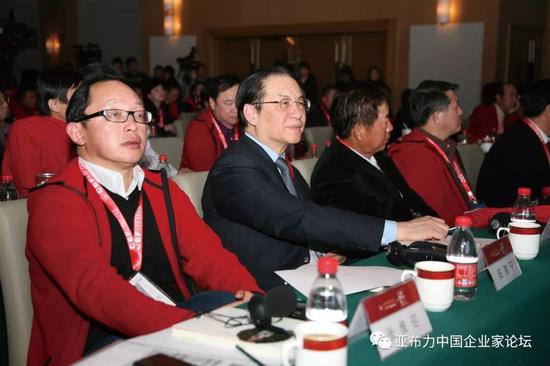 澳门太阳城注册号-准时上线和玩家见面《奇异人生2》第5章已开发完成