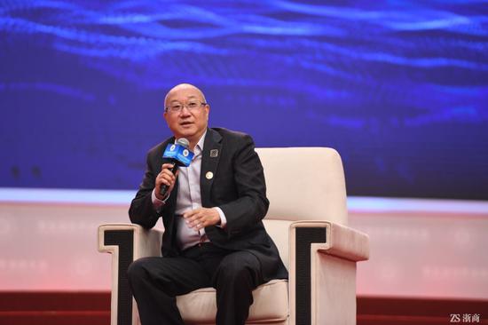 奥门金沙网络娱乐场 - 《新闻联播》近8分钟驳斥美国乱贴汇率操纵国标签