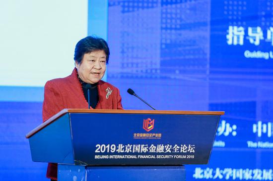 澳门赌场手机版带彩金_恋爱中如何判断人品?一恋爱就晕,心理专家教你1个最简单的方法