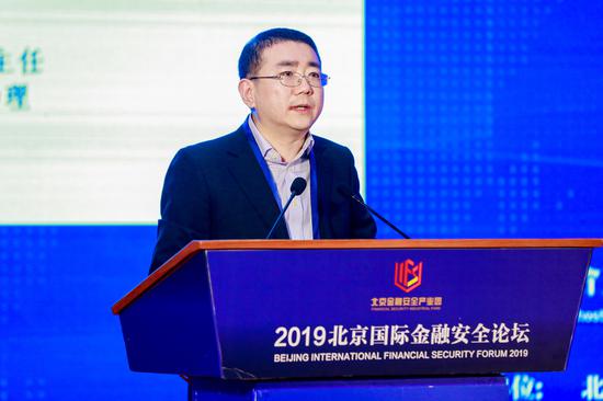 华人娱乐是骗人的吗,快讯:海南板块再崛起 海南橡胶涨停