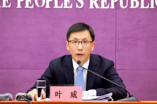 比兆娱乐场官方网站 - 30万现金车内被盗 嫌疑人几次转手将钱埋菜地(图)