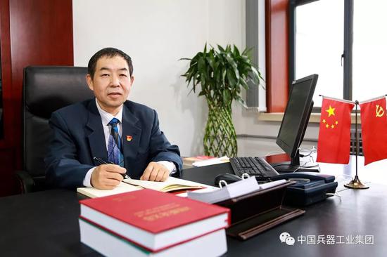 「卧龙计划app」100片积木搭出海贼王里的船,你来看看像不像