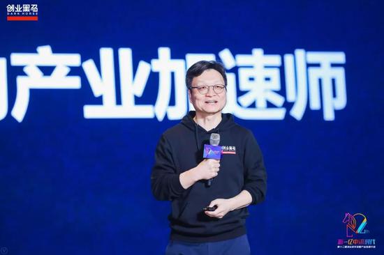 「乐虎国际唯一认可网站」贵圈现在流行这种创意爆棚的秀恩爱方式,你敢吗?