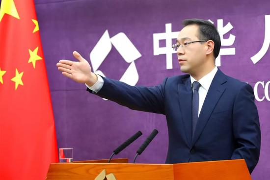 t6娱乐怎么注册账号·F-35先进到只能跟同型机交流?与F22超级大黄蜂无法沟通?