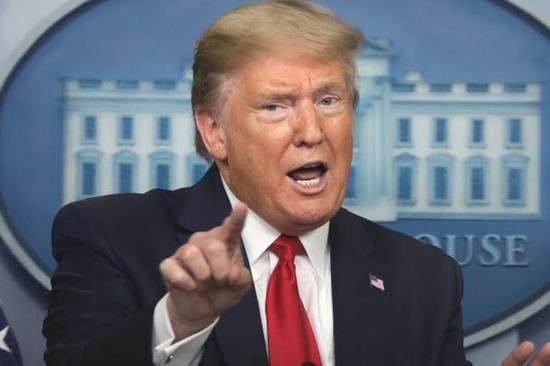 绝对权力：“绝对权力”令全美复工？ 美网友：醒醒特朗普 你不是个国王