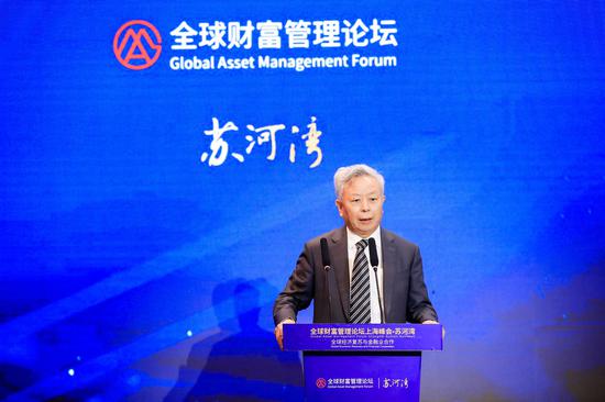 亚洲基础设施投资银行行长 金立群