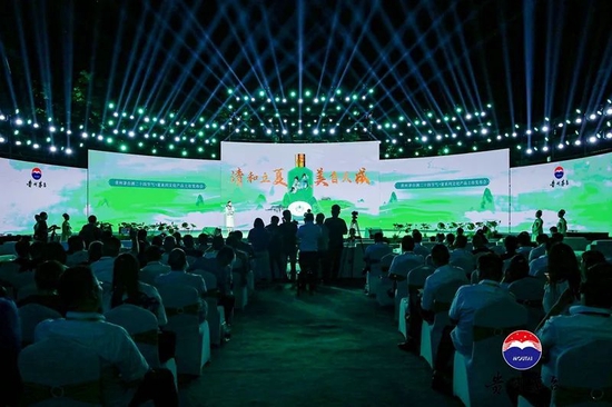 丁雄军:巽风已累计注册用户333.68万人,日活用户超34万人