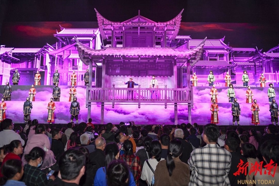 强产业优服务 “软硬”兼施助推张家界旅游高质量发展