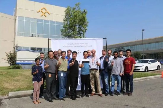 贾跃亭终于收割了美国富豪们，几页PPT出去售价就能飙至220万