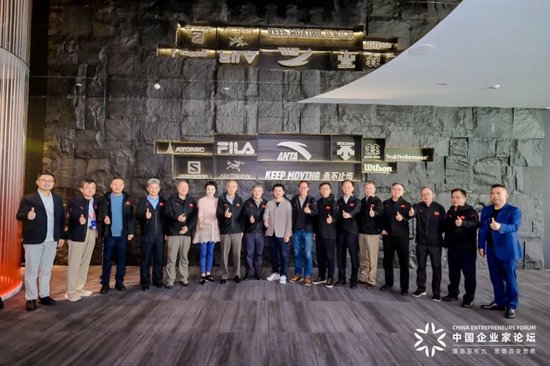 “亚布力论坛在厦门的活动可谓一波多折”