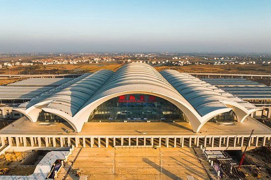 今日两条铁路开通， 南昌成为3条时速350公里高铁交汇枢纽