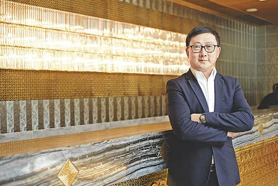 皇川娱乐场官网注册,好利来的老板娘,被薛凯琪骂不要脸,却用摄影作品惊艳世界
