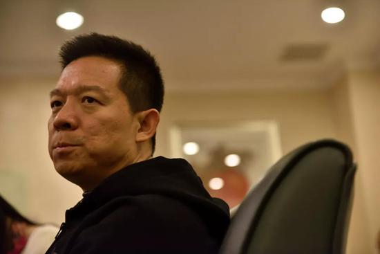 花都娱乐场指定网址 - 夏天穿这样就是情色?喂!有没有搞错啊?
