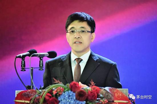 mski亿鼎博那个国家的战队-从主播到歌手,出圈后就频频获奖,冯提莫凭什么成功?