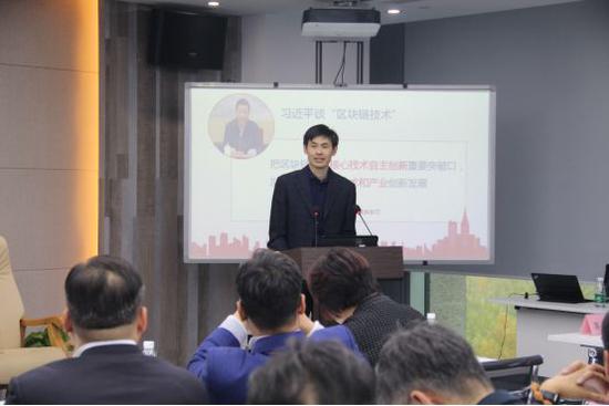 大集汇代理网_油田被炸后 沙特石油减少50%!是特朗普在搞鬼吗