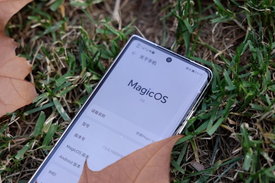 荣耀MagicOS 7.0体验：一次手机系统“无感”的进化