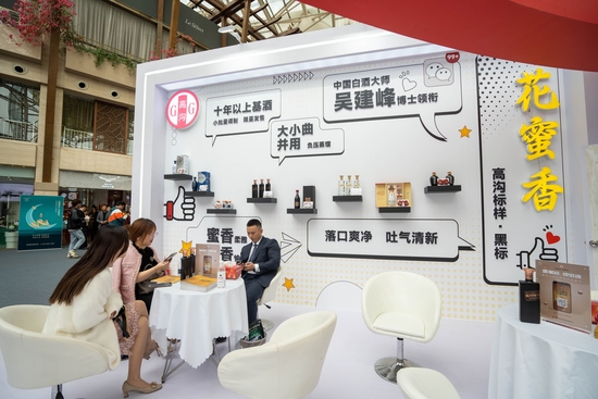 倪从春：光瓶酒贵不贵不重要，值不值更关键