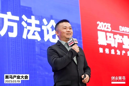 吴世春：投资600多家企业后，我总结了早期企业进化方法论