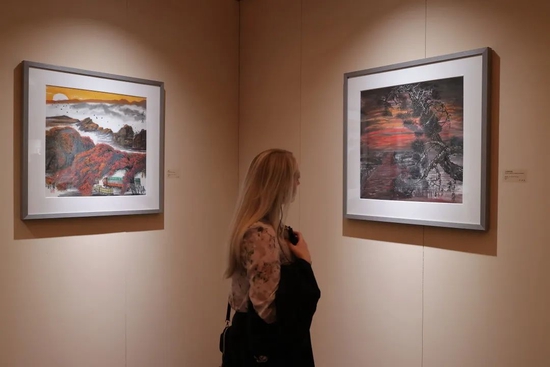 “畅神集”绘画作品展在嘉德艺术中心启幕