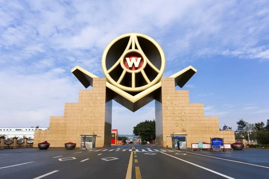 【微酒重磅】“双增长”再报捷，五粮液稳擎酒业“稳增长”大旗