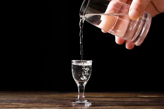 开盖、换瓶、卖散酒,经销商玩坏圆习酒