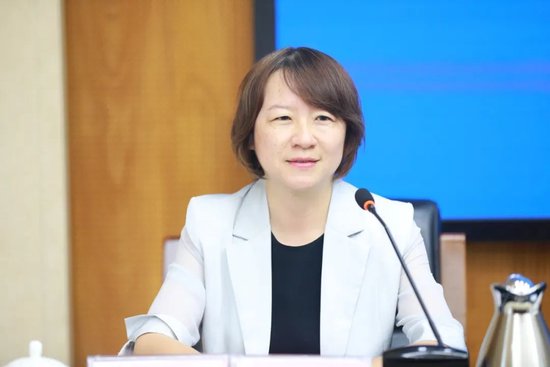 刘 欣 办公室主任
