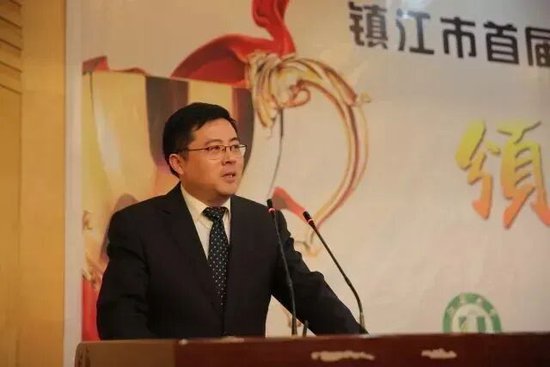 (吴海清)
