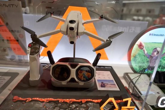 影石刘靖康发全员信称遭“非常规、密集攻击”