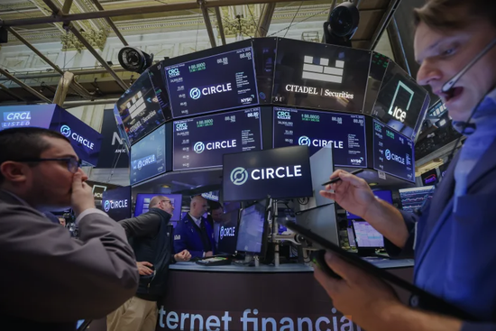 抖音快手雙擊播放量網(wǎng)站，如何快速提升視頻曝光？