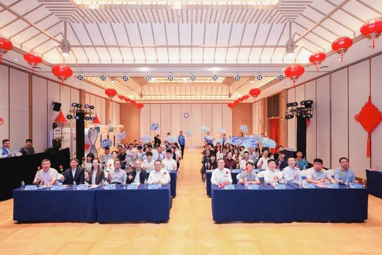 中国太保公益助学项目正式启动
