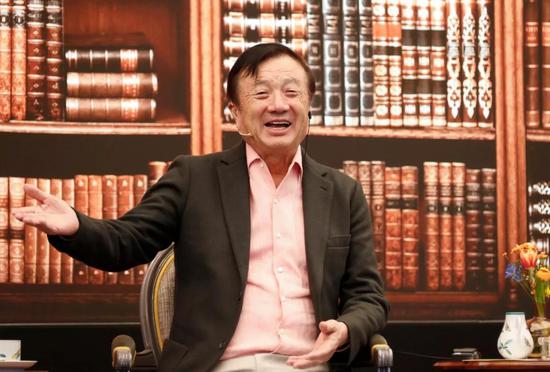 金沙手机棋牌登陆-自贡接连现“网红爆粗哥” 两司机与人争执“爆粗”