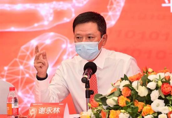 平安集团总经理兼联席CEO、平安银行董事长谢永林