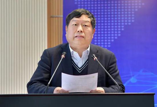 行行出状元 茅台出院士