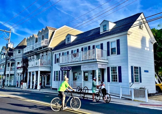 美国人不再躺平,都回来工作了