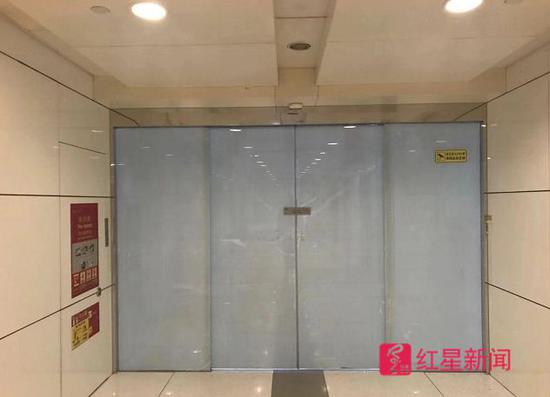 理想大厦10、11层,ofo 已经腾退。图片来源:红星新闻