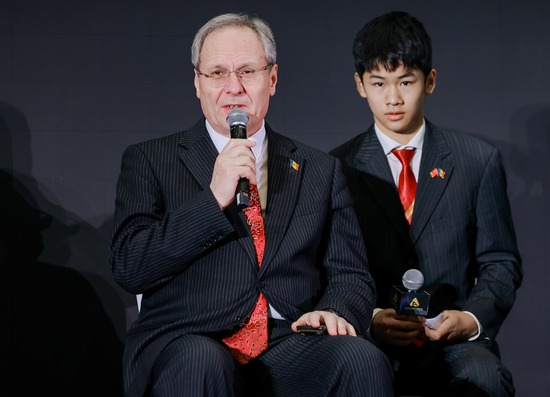 聚焦ESG、出海、数智化,AIIC2024大会上,驻华大使/品牌代表/专家学者共商趋势 第3张 聚焦ESG、出海、数智化,AIIC2024大会上,驻华大使/品牌代表/专家学者共商趋势 第3张