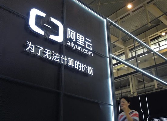 朱啸虎VS傅盛，怼出了大模型创业的两个共识