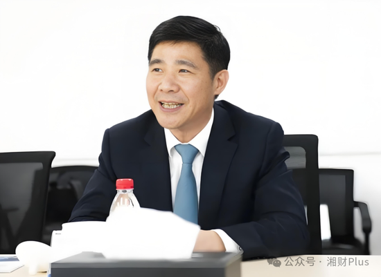 威海市商业银行拟任董事长孟东晓